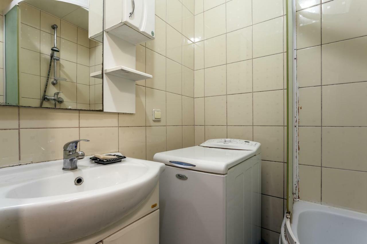 Apartment On Sharanevycha 리비프 외부 사진