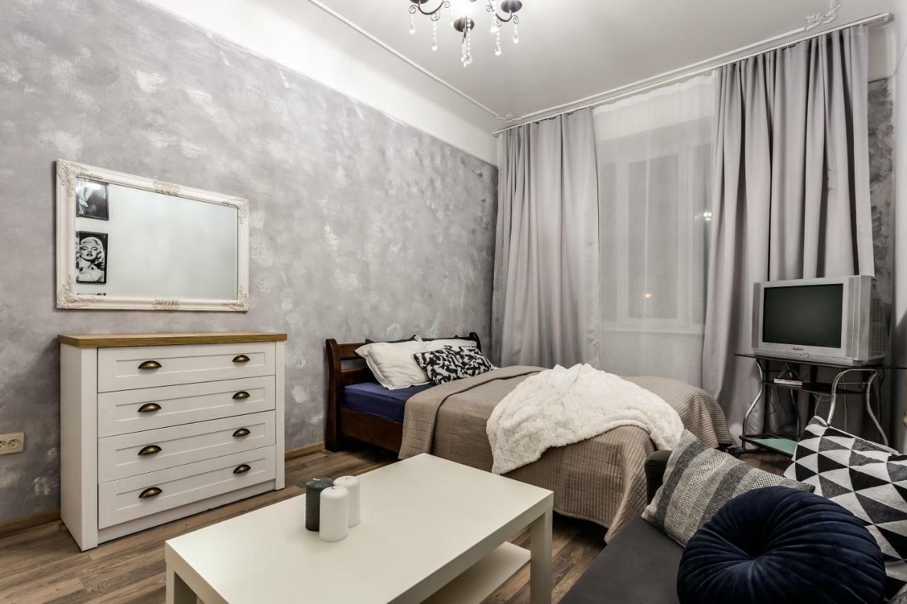Apartment On Sharanevycha 리비프 외부 사진