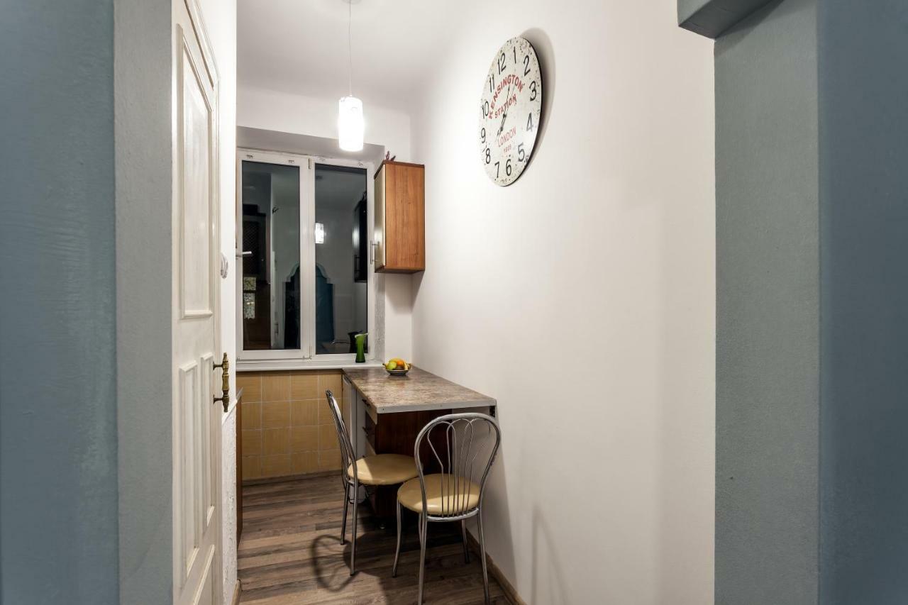 Apartment On Sharanevycha 리비프 외부 사진