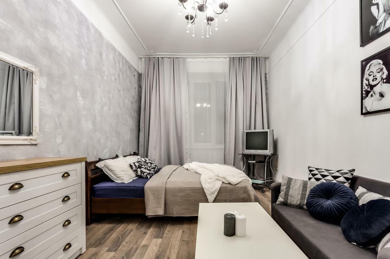 Apartment On Sharanevycha 리비프 외부 사진